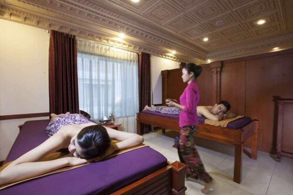 The Rich Jogja Hotel Melati Exterior photo