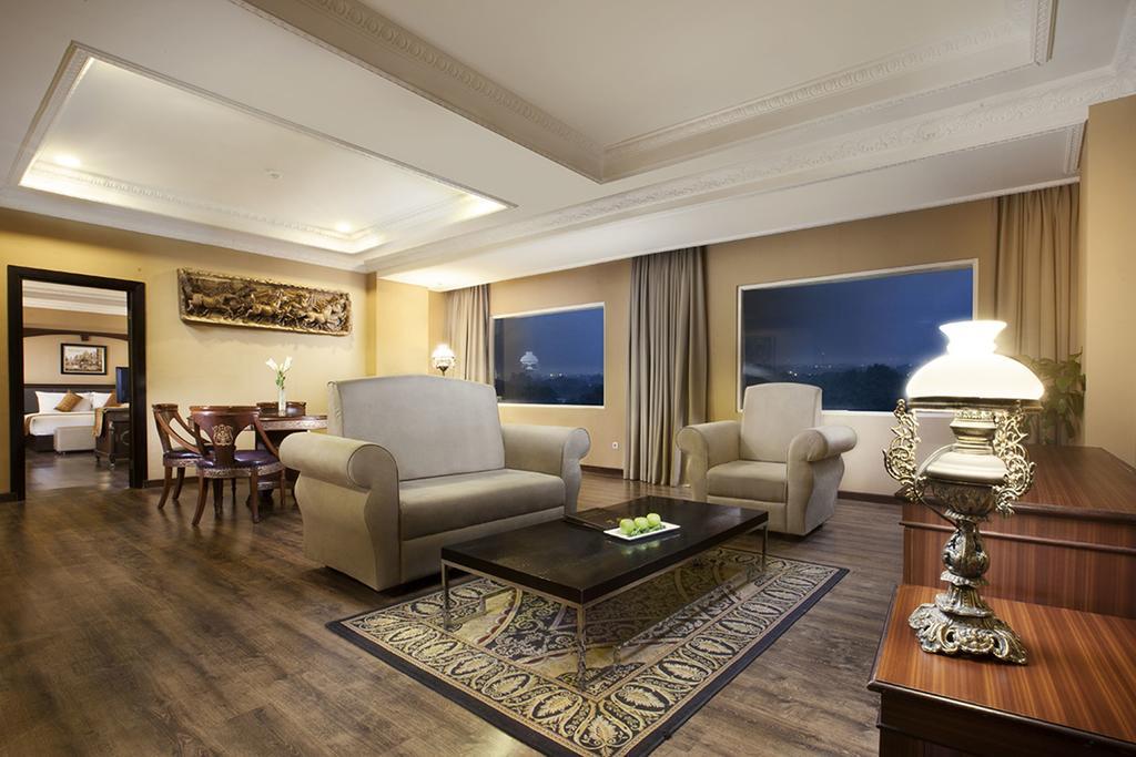 The Rich Jogja Hotel Melati Exterior photo