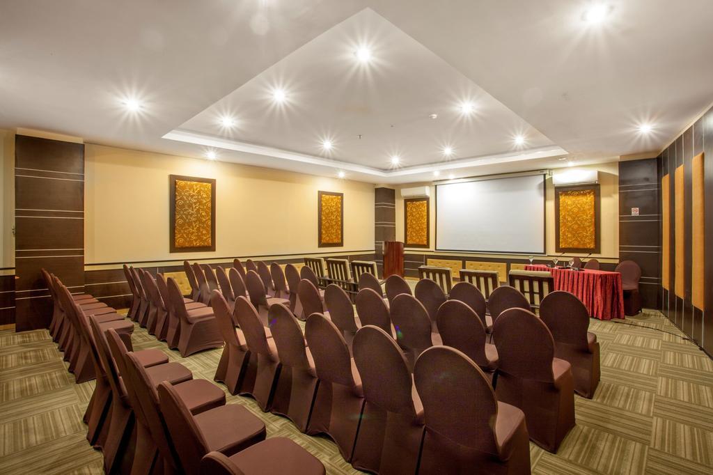 The Rich Jogja Hotel Melati Exterior photo