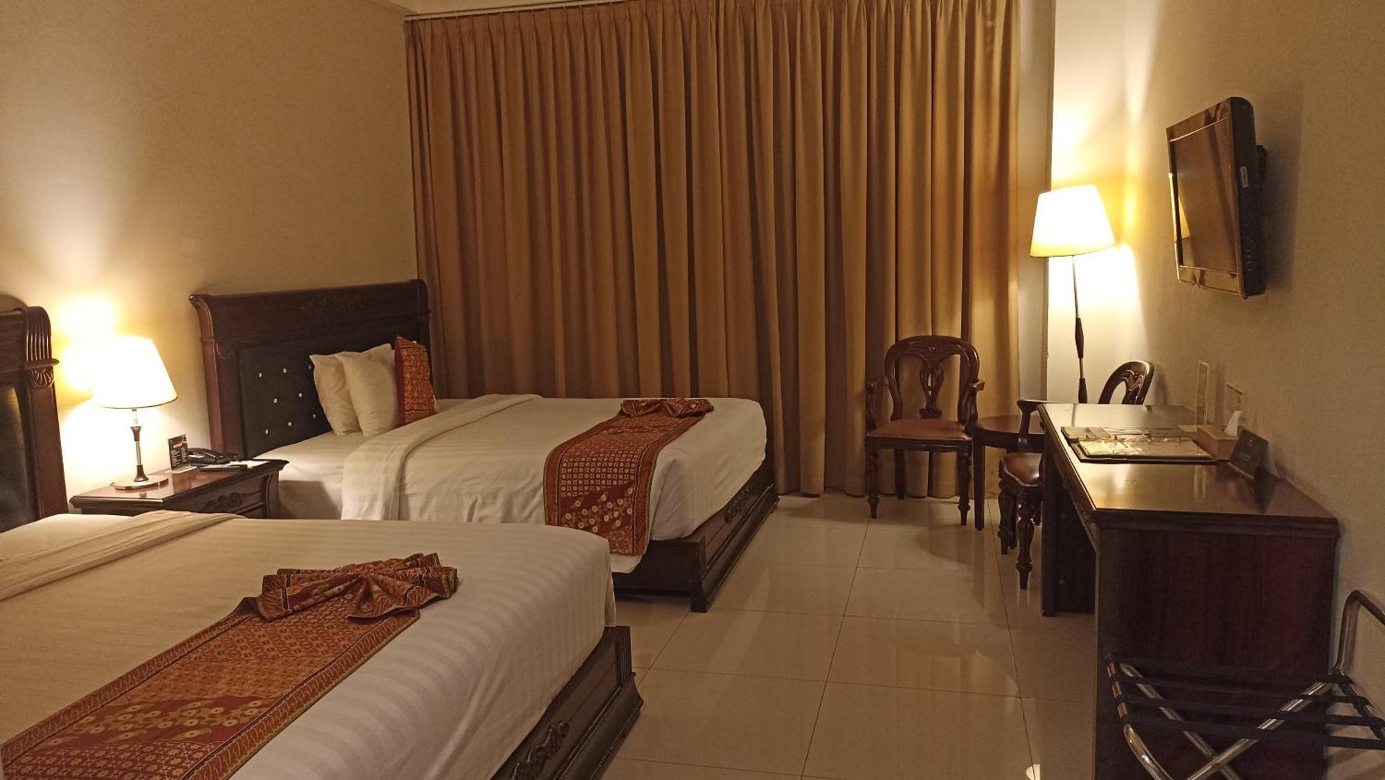 The Rich Jogja Hotel Melati Exterior photo
