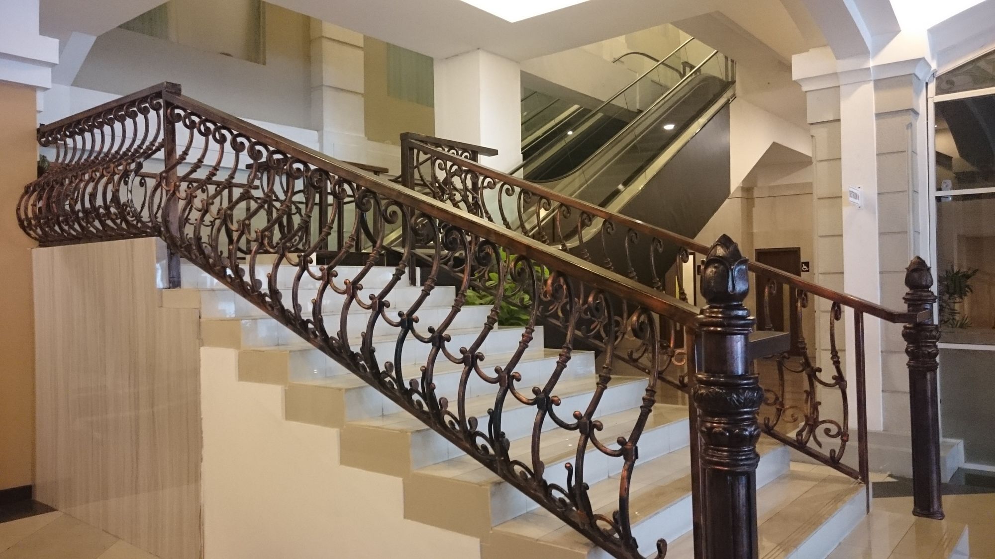 The Rich Jogja Hotel Melati Exterior photo