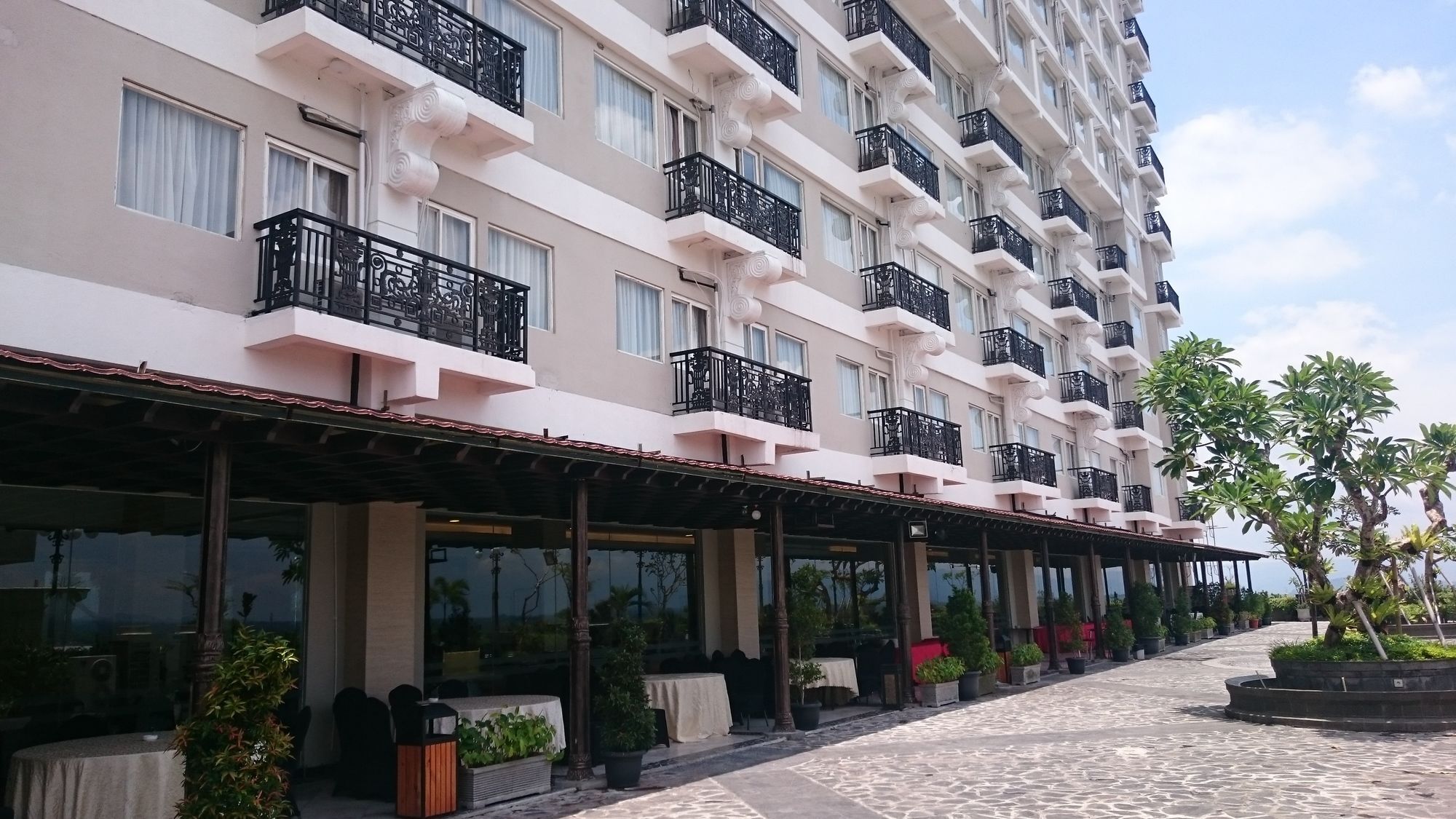 The Rich Jogja Hotel Melati Exterior photo